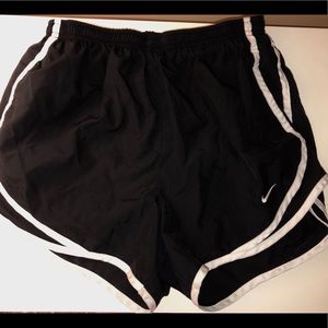 Classic black & white nike shorts